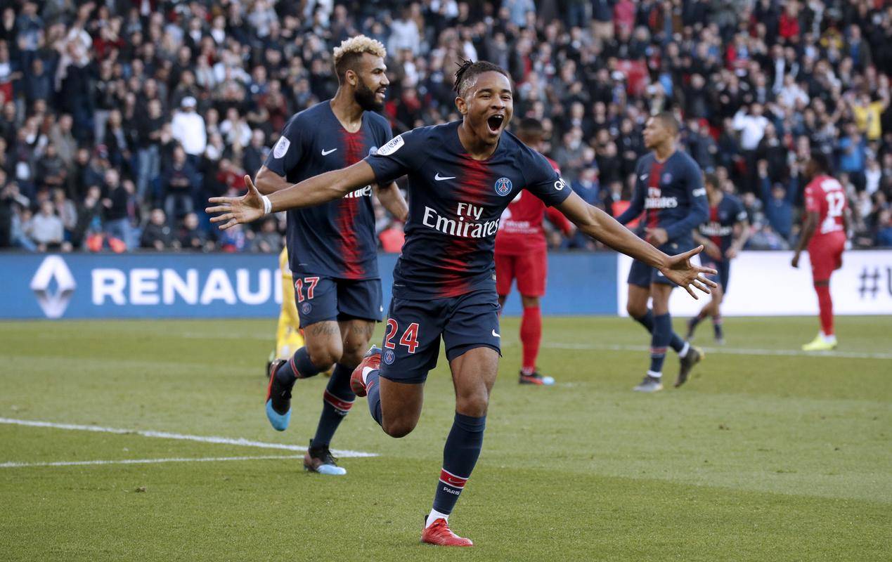 周六033法甲：巴黎圣日尔曼VS尼斯，精选比赛前瞻！